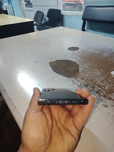 Аудиотехника: Samsung Galaxy S23 Ultra, 256 ГБ, цвет - Черный, Отпечаток пальца — 2