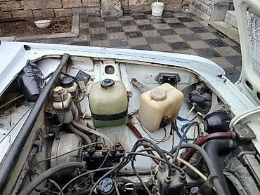 VAZ (LADA) : 1.6 l | 2005 il 24600 km Sedan — 4