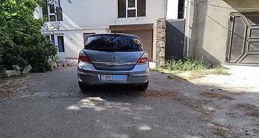 Opel Astra: 1.4 l | 2006 il 266253 km Hetçbek