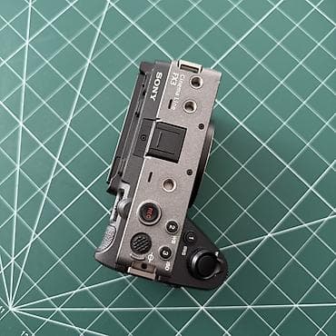 100: Sony Fx3 Öz kameramdır heç bir cızığı ya da problemi yoxdur aldığım — 8