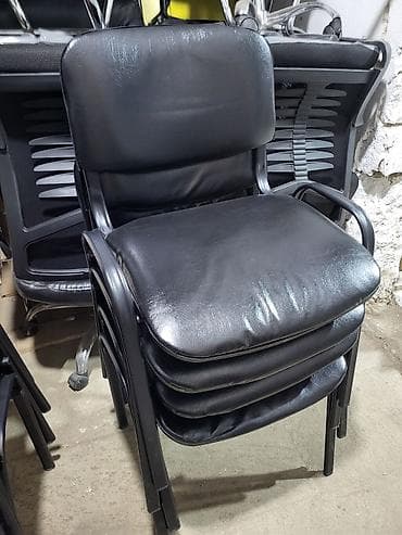 stullar: Yığıla bilən konfrans/ofis stulları - Model: qoltuqlu, metal — 3