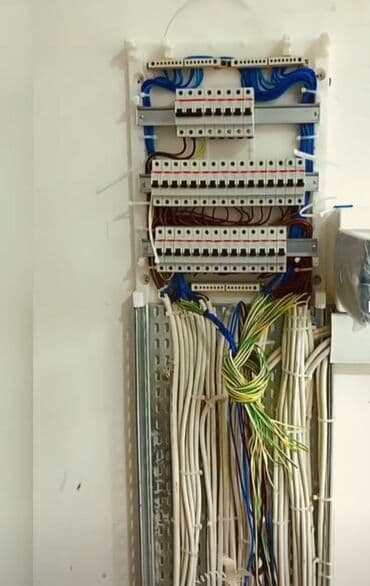 стабилизатор напряжения для дома: Salam kimin Elektirik Santexnik işiniz olsa müraciət edə bilərsiz usta — 1