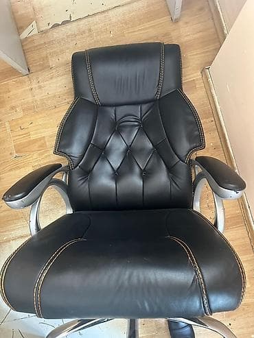 kereslo: Təkərli, Qolları tənzimlənmir, Süni dəri — 1