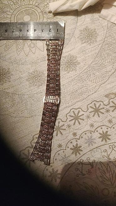 saat kisi: Yeni, Kəmər, rəng - Qızılı — 6