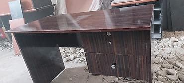 islenmis kubik: Parta dəsti 23 dəst masalarda var — 6