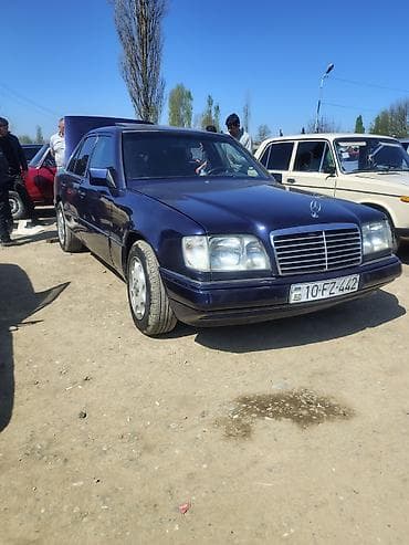 ilkin odəniş 2000 azn avtomobil: Mercedes-Benz W124: 2.2 l | 1995 il Sedan — 3