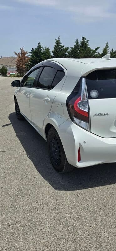 Toyota : 1.4 l | 2019 il Hetçbek