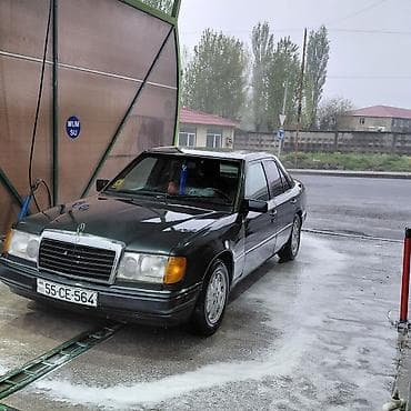 bmw e46 fara: Mercedes-Benz E-Class W124 sedan Kredit ilə satılır - Kuzov: 4 qapılı — 3