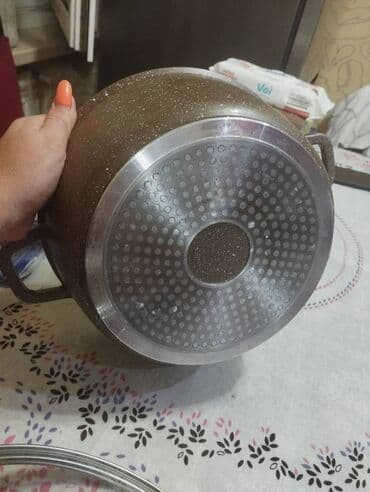 гранитные кастрюли: Кастрюля, Италия — 14