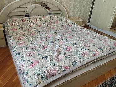 İkinəfərlik çarpayı, Dolab