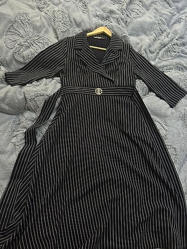 böyük bədən paltarlar: Zolaqlı qara don – şık və ofis tərzi. - Dizayn: incə ağ şaquli — 2