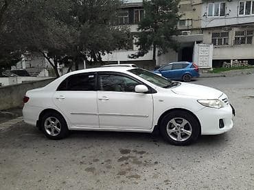toyota rolu: Toyota Corolla: 1.8 l | 2011 il Sedan — 5