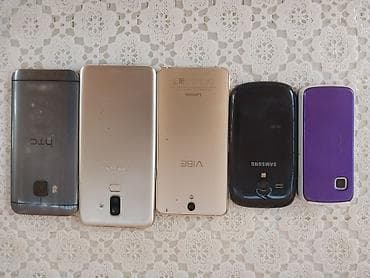 c30 telefon: Satılır 30 ver apar adapdır yerləri xarabdı üsdündə adapdır verilir — 1