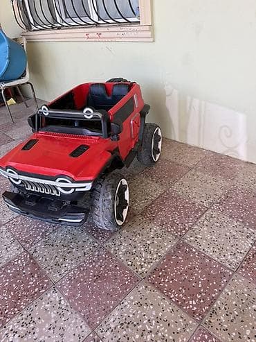 elekt: Uşaq elektrik avtomobili – qırmızı off-road jeep stilində - Güclü — 3