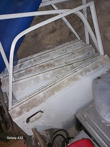 vaz qapi: Məhsul: Avtomobil qapısı (sol ön) Material: Metal Rəng: Ağ Təsvir: - — 9