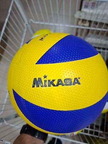 top setka: Futbol və voleybol topları – müxtəlif modellər - Futbol topları: Ağ — 3