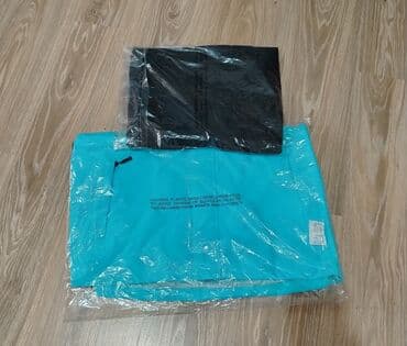 yeni model: Wolt yağmurluq — 1