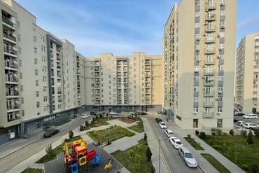 gencede bina evi: Yasamal, 4 otaqlı, Yeni tikili, m. İnşaatçılar, 110 kv. m — 1