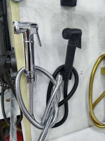 Tualet üçün gigiyenik duş dəsti - 2 variant: xrom metal başlıq və