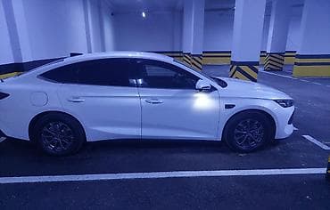 elektron masin: Arenda Yalniz Sertifikatli Suruculler BYD Seal (ağ rəng) – elektrik — 5