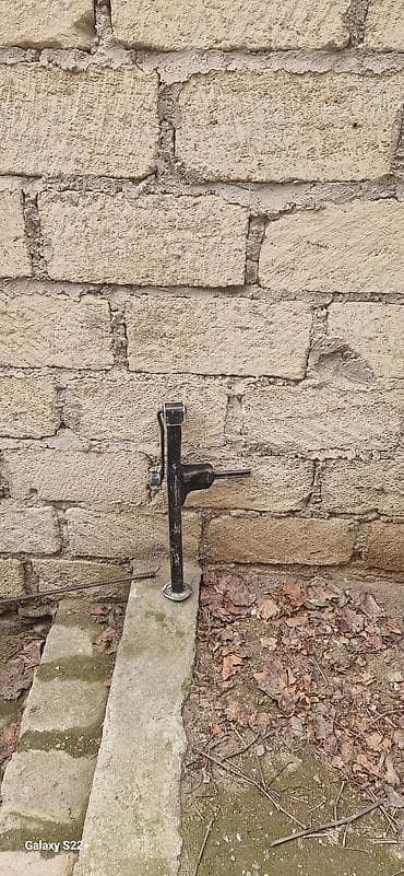 Bağ evi və bağ üçün hərşey: Danqırat - Açıq havada istifadə üçün əl nasosu - Dayaq ayaqlı — 1