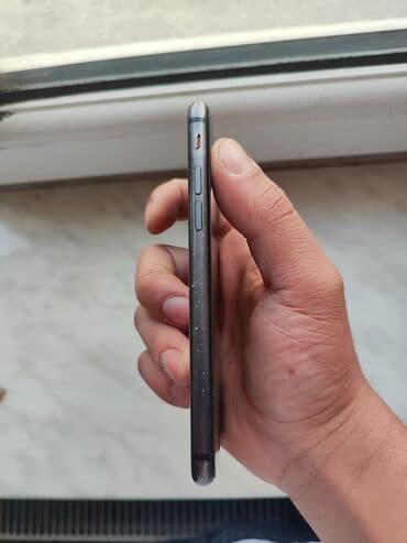 ikinci el ayfon 8: IPhone 8, 64 GB, Qara, Barmaq izi, Sənədlərlə — 4