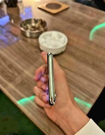 telofo: IPhone X, 64 GB, White Titanium — 5