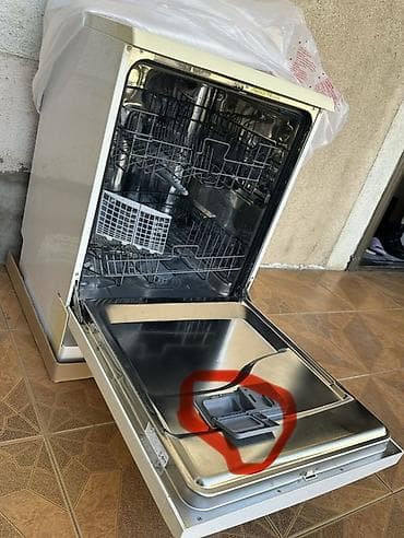 hp pavilion dv6: Qabyuyan maşın Eurolux, Tam qabaritli (60 sm.), Ayrıca dayanan — 4