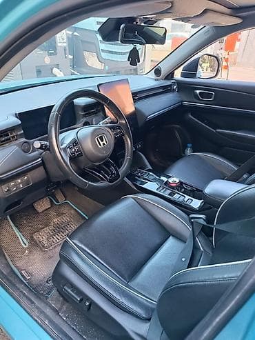 Nəqliyyat: Honda avtomobilinin salonu – geniş və müasir interyer - Dəri — 5