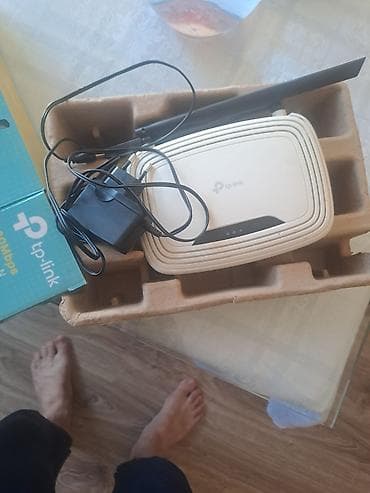 Modemlər və şəbəkə avadanlıqları: TP-Link TL-WR840N Wireless N Router – 300 Mbps Xüsusiyyətlər: - 300 — 2