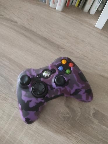 Original Xbox 360 oyun pulti – bənövşəyi/qaralı kamuflyaj örtüklü