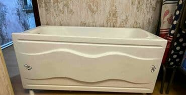 Divar kağızları, oboy: Ölçüləri: 70x120 1 ay istifadə olunub. Heç bir sınığı yoxdur. Ayna — 3