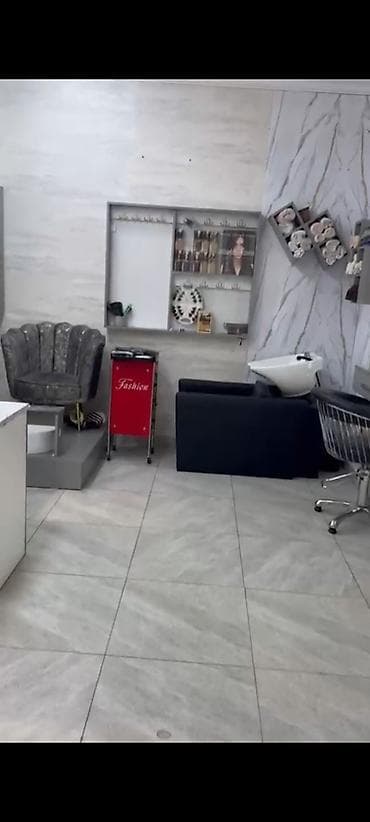 divar ref: Gözəllik və lazer epilyasiya mərkəzi üçün tam təchizatlı salon — 3