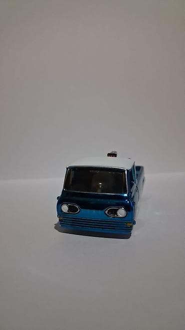 ford trans: Ford, 2022 il, 1:64, Dəmir, Ünvandan götürmə — 2