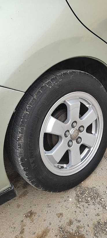Disk təkər Toyota 195 / 65 / R 15, 5 Boltlu