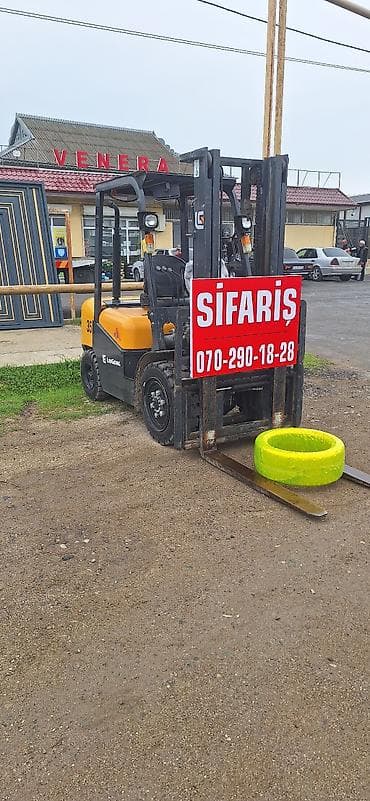 Yükdaşıma üçün forklift xidməti. - Model: LiuGong forklift - Yük