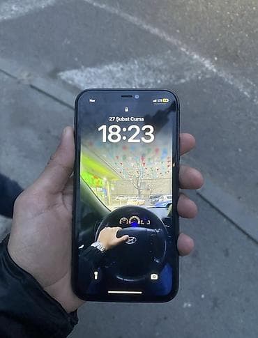 IPhone 11, 128 GB, Qara, Face ID