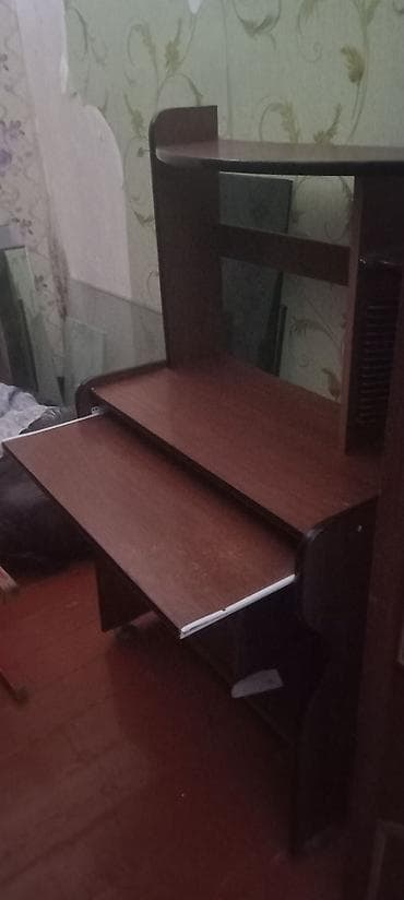 masa olculeri: Düz masa, Polkalı, Siyirməsiz, Teksturalı laminat — 2