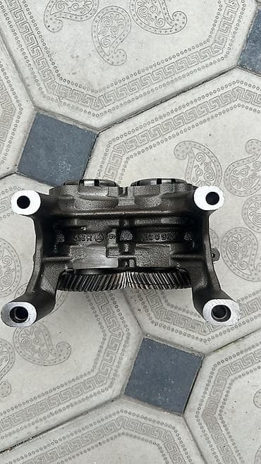 2 9 mator: Mercedes-Benz C300, 2 l, Benzin, 1991 il — 5