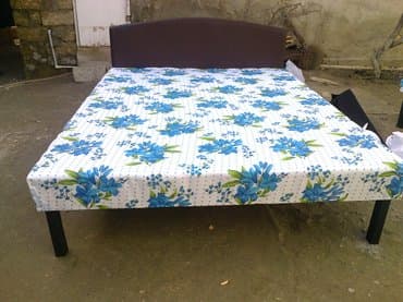 Taxt kravat teze hazirlari var 2 lik qupqaynan bas terefleri koja ve