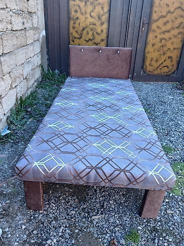 kafel ucuz: Təzə çarpayılar. 1 nəfərlik çarpayılar 60manat. 2 nəfərlik taxt — 2