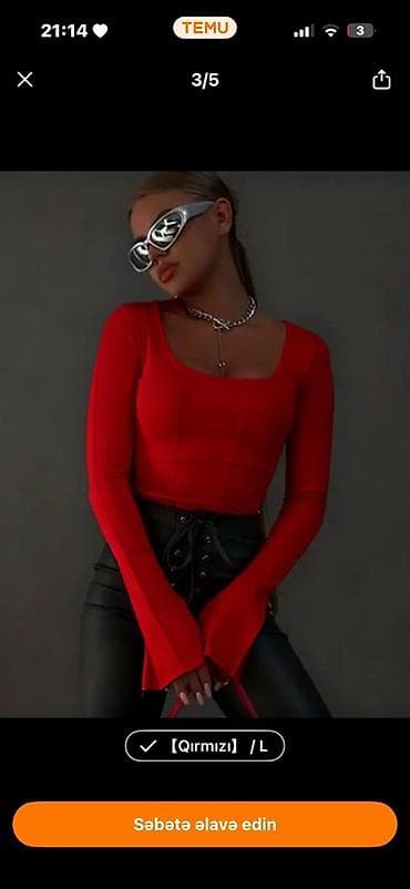 Svitşotlar: Qırmızı qadın bluzası

- Rəng: qırmızı
- Ölçü: L 
yeni geyinilmeyib — 2
