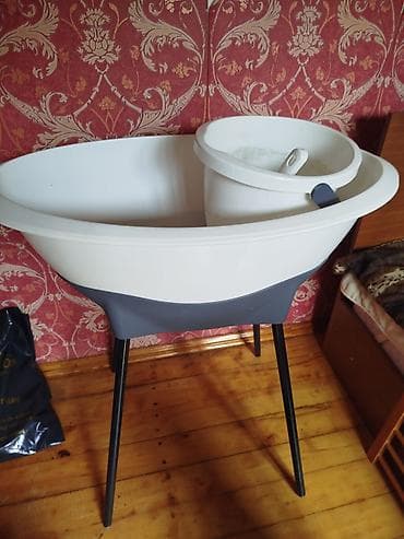 plastik qab: Uşaq vannası və stendi - Ergonomik oval formalı plastik uşaq vannası — 1