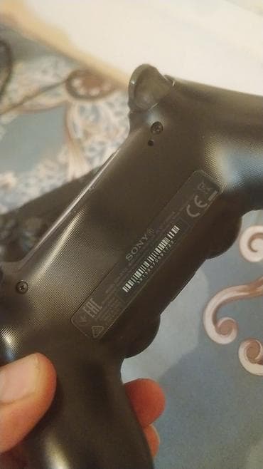sony notebook: Məhsul: Sony PlayStation 4 Slim oyun konsolu komplekti Xüsusiyyətlər — 4