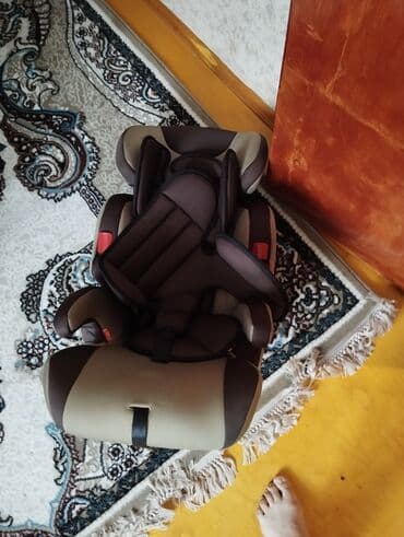 столики для автокресел: Uşaq avtomobil oturacağı - Rəng: qəhvəyi-bej kombinasiyası - Qrup/yaş — 3