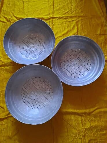 nar şirəsi çəkən: Assuzen SSRI istehsali. Material: Alyumin. d‐ 35 sm. Veziyyeti cox — 1