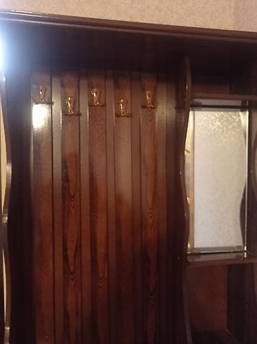 ütü masası şkaflı: Qonaq/dəhliz üçün çoxfunksiyalı asılqan-modul - Material: tünd qoz — 5