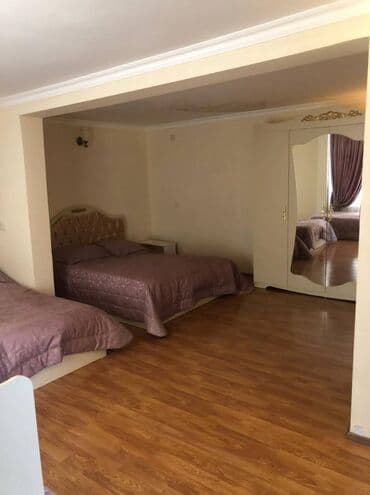 razinda ev: Abşeron rayonu, Goradil qəsəbəsi, 12 sot torpaq sahəsində, 430 — 15