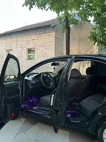 aveo bufer: Chevrolet Aveo: 1.4 л | 2011 г. 29900 км Седан — 4