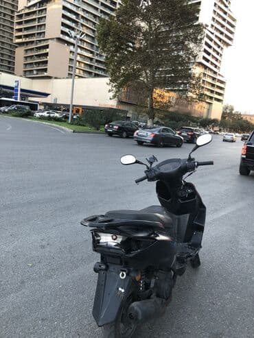 moon moped satisi: Sənədləri yerindədi. Porşen düzəlməlidi 100-150xərci var belə təzə — 3